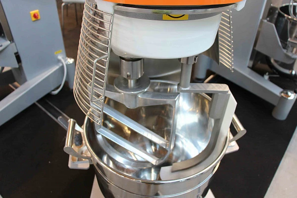 Планетарный миксер Starmix PL100N3AF