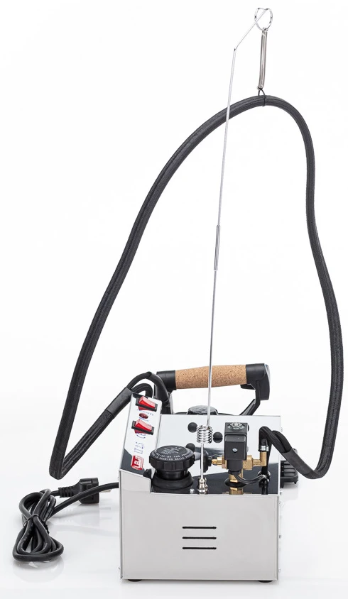 Парогенератор с утюгом Lelit PS05/BSH