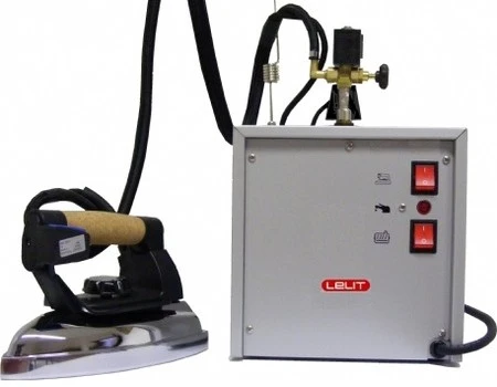 Парогенератор с утюгом Lelit PG029N35