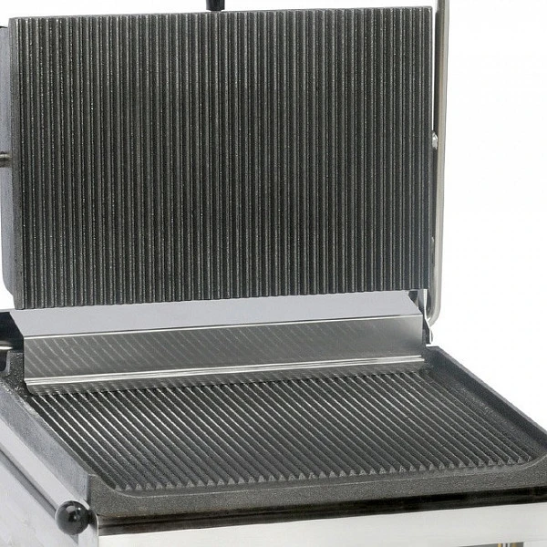 Гриль контактный Roller Grill Panini R