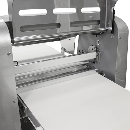 Тестораскаточная машина Roal Bakery Q-520T