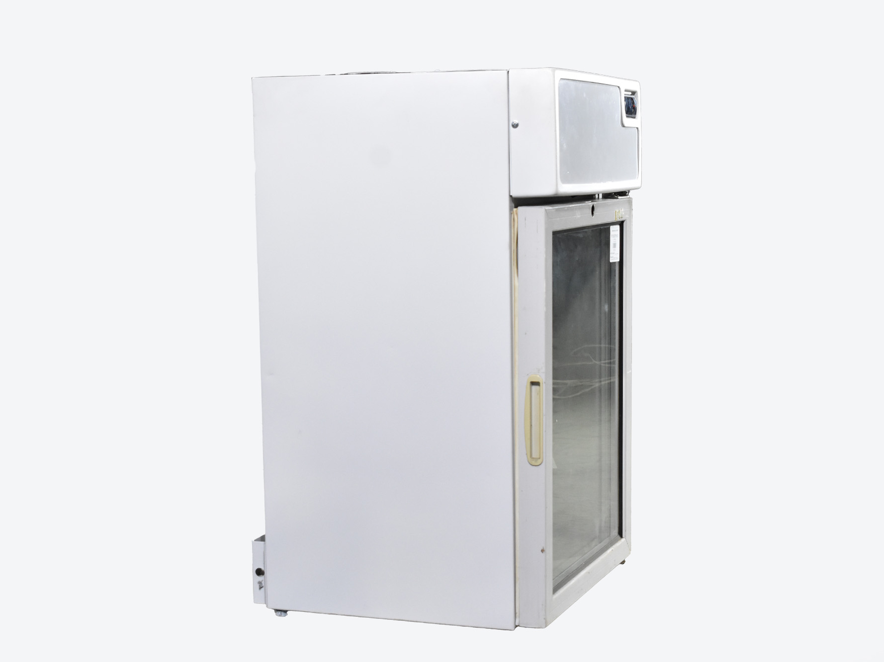 Шкаф холодильный UGUR USS 95 DTKL SZ б/у