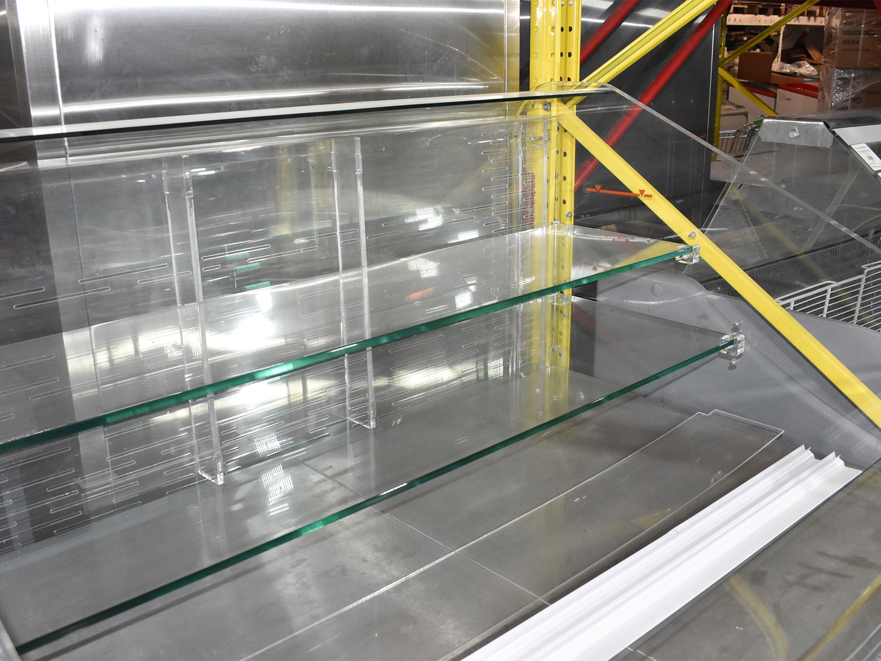 Витрина холодильная Arneg Sendai 85 H126 GI б/у