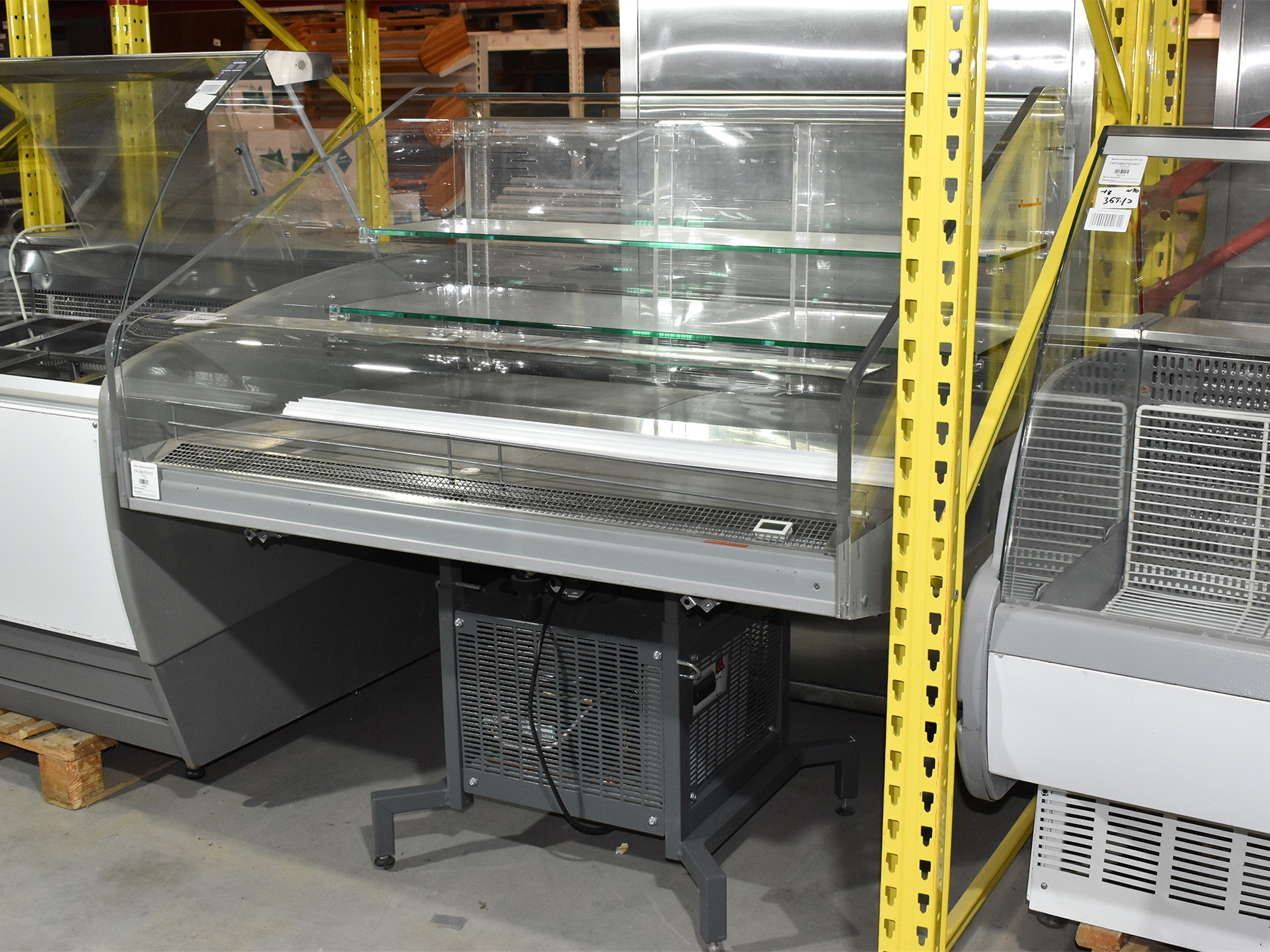 Витрина холодильная Arneg Sendai 85 H126 GI б/у