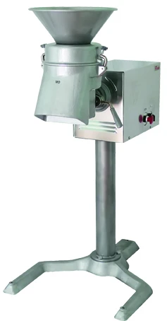 Универсальная кухонная машина Торгмаш Пермь УКМ-06