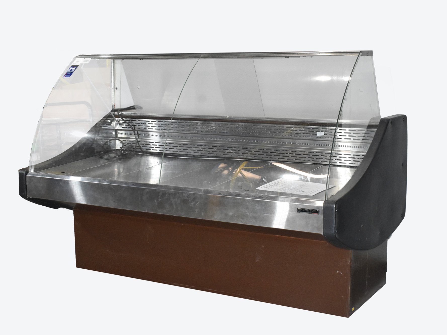Витрина холодильная Арктика 1800U б/у