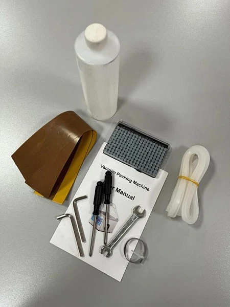 Машина вакуумной упаковки PackVac VM-400