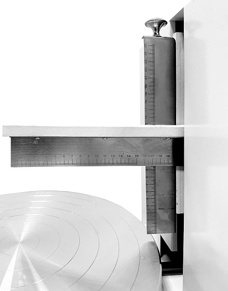 Машина для выравнивания крема на торте Kocateq S C33