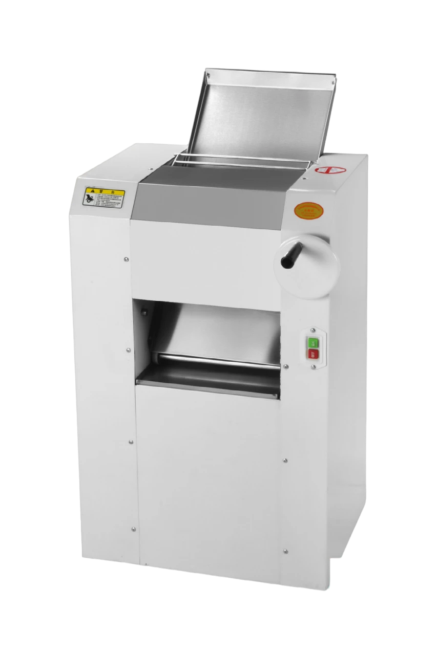 Тестораскаточная машина Gastromix YL300